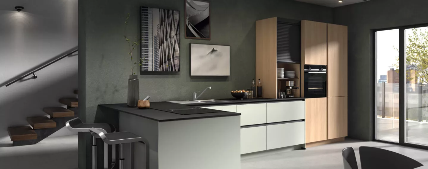 Moderne Küche von Bauformat mit Fronten in Holzoptik und Trendfarbe Salbeigrün